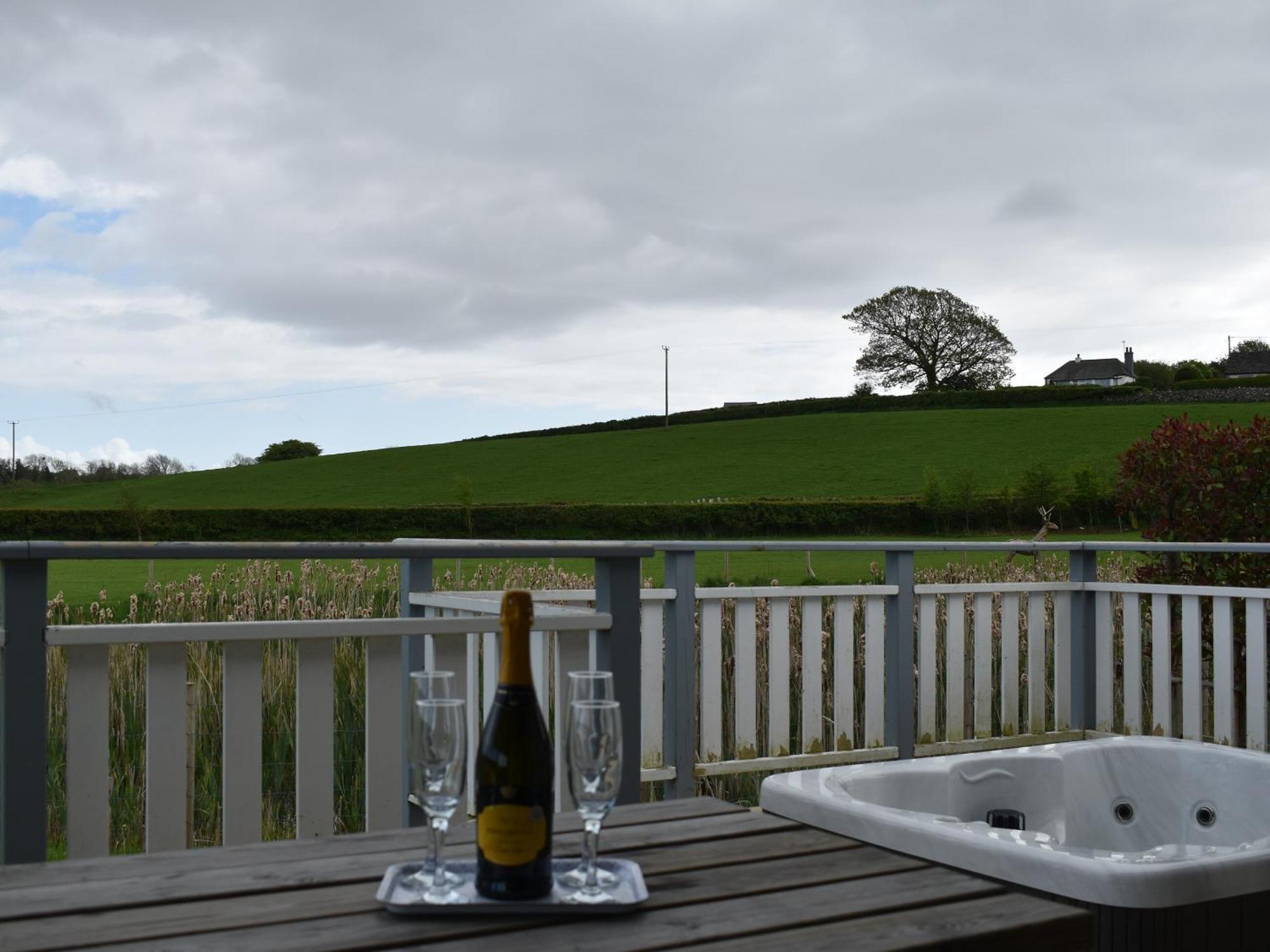 Pine Lodge - Uk30007 Lindal in Furness 外观 照片